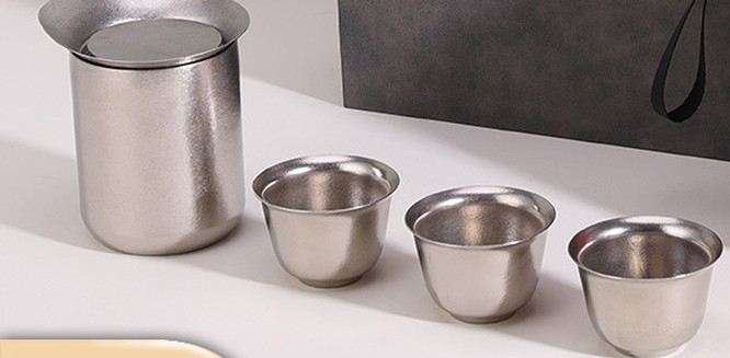 Presentation Tea Set with Box — pure titanium teaware by Tivarol